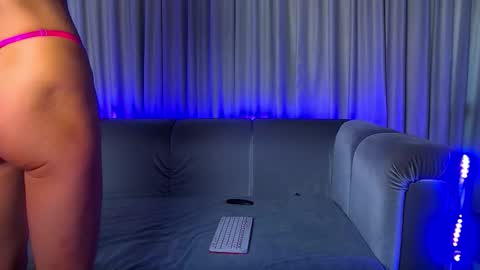 Snapshot of nally_ferrari chatting on September 9, 2025, 1:27 am Nally online show from September 9, 2025, 1:27 am