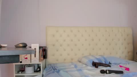 nami_sam online show from December 15, 2024, 8:25 pm