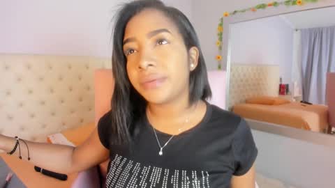 nami_sam online show from December 24, 2024, 2:22 pm