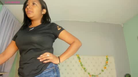 nami_sam online show from March 6, 2025, 12:30 pm