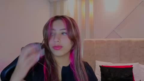 Snapshot of nami_sweet_ chatting on October 13, 2025, 12:38 pm nami_sweet_ online show from October 13, 2025, 12:38 pm