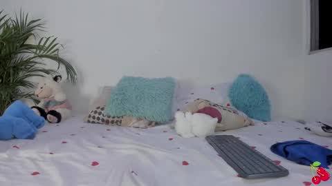 N A M I    -   OF  namibergmant online show from December 18, 2024, 3:15 am