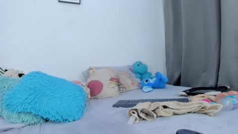 N A M I    -   OF  namibergmant online show from January 15, 2025, 1:34 am