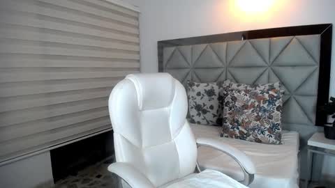 Snapshot of nana_levy chatting on December 27, 2024, 3:53 am Nana levy online show from December 27, 2024, 3:53 am