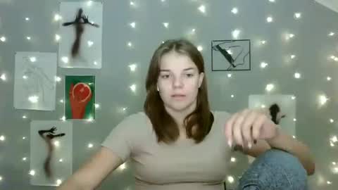 Nana online show from September 13, 2025, 8:14 am