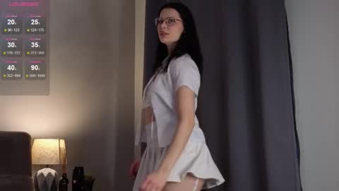 Nancy online show from December 16, 2025, 2:11 pm