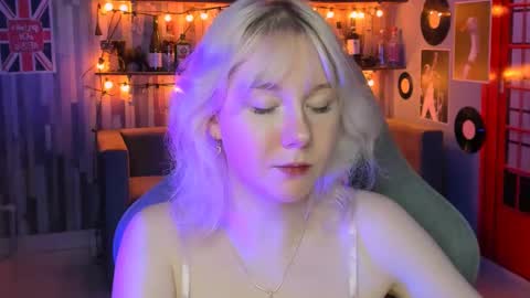 nancymartinez online show from March 11, 2025, 4:07 pm