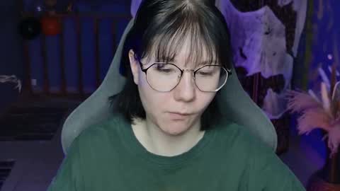 nancymartinez online show from October 23, 2025, 5:18 am