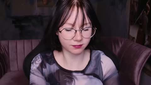 nancymartinez online show from November 15, 2025, 5:16 am