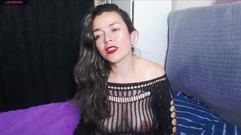 Snapshot of nani_lu chatting on January 26, 2025, 10:24 pm Nani online show from January 26, 2025, 10:24 pm