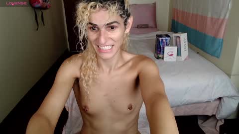 Snapshot of nanikitty69 chatting on December 25, 2024, 12:48 am Nanki Teresa online show from December 25, 2024, 12:48 am