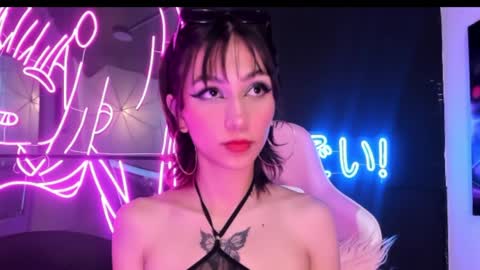 naomiharuno online show from December 9, 2024, 6:34 am