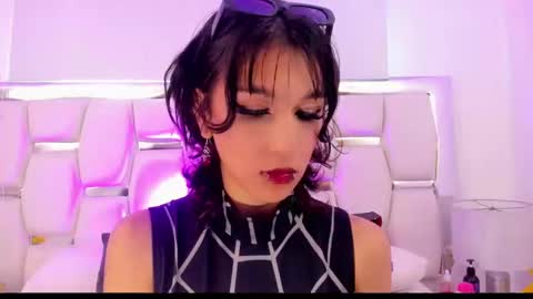 naomiharuno online show from February 24, 2025, 9:20 pm