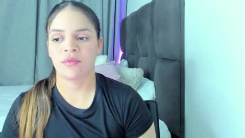 Naomi online show from October 26, 2025, 2:50 am