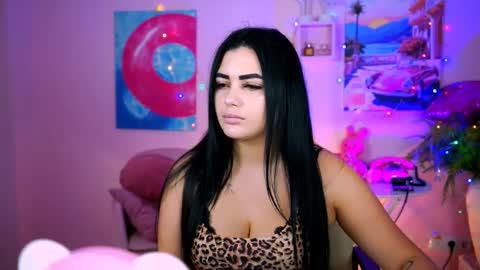 Snapshot of naomiwilsons chatting on September 24, 2025, 12:19 pm naomiwilsons online show from September 24, 2025, 12:19 pm