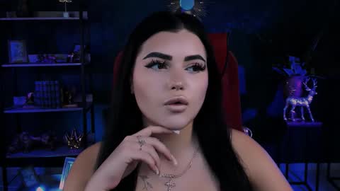 naomiwilsons online show from December 14, 2025, 12:21 pm