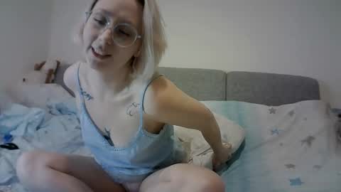 Snapshot of naozuqace chatting on December 14, 2024, 6:52 pm NaozuQAce online show from December 14, 2024, 6:52 pm