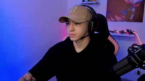 sebastian online show from February 20, 2025, 5:07 pm