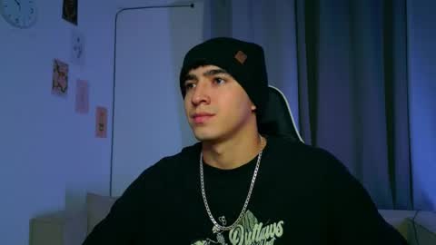 sebastian online show from September 25, 2025, 4:49 am