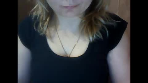 NarcisJill online show from December 15, 2024, 1:43 pm