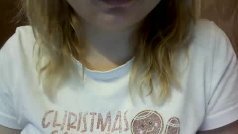 NarcisJill online show from January 17, 2025, 7:41 am