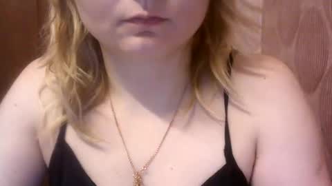 NarcisJill online show from January 24, 2025, 1:03 pm