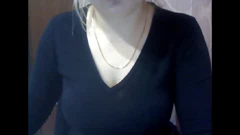 NarcisJill online show from December 1, 2025, 8:08 am