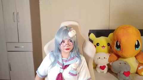 Snapshot of naree_masaki chatting on November 17, 2025, 1:39 pm Naree online show from November 17, 2025, 1:39 pm