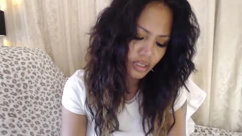 nareex online show from February 26, 2025, 2:25 pm