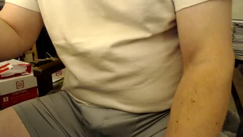 Snapshot of nassauliman chatting on December 16, 2024, 12:59 am nassauliman online show from December 16, 2024, 12:59 am