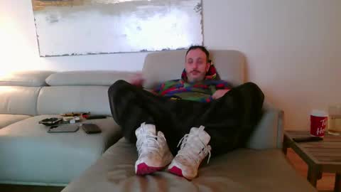 Snapshot of nassobout chatting on December 31, 2024, 11:39 pm nassobout online show from December 31, 2024, 11:39 pm