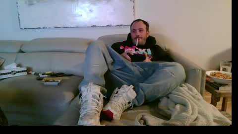 Snapshot of nassobout chatting on February 11, 2025, 5:58 am nassobout online show from February 11, 2025, 5:58 am