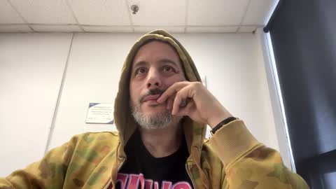 Snapshot of nassobout chatting on February 13, 2025, 8:13 pm nassobout online show from February 13, 2025, 8:13 pm