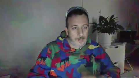 Snapshot of nassobout chatting on October 25, 2025, 10:26 pm nassobout online show from October 25, 2025, 10:26 pm