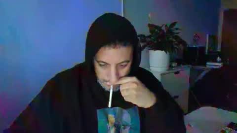 Snapshot of nassobout chatting on November 8, 2025, 7:56 pm nassobout online show from November 8, 2025, 7:56 pm