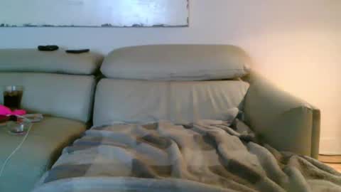 Snapshot of nassobout chatting on December 5, 2025, 1:58 am nassobout online show from December 5, 2025, 1:58 am