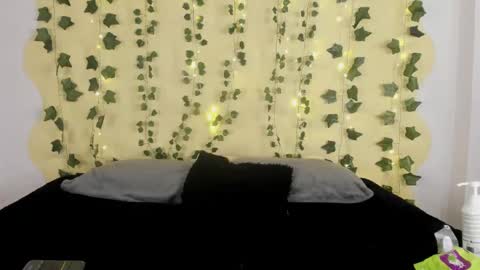 Snapshot of nastasha_nasty1 chatting on February 16, 2025, 11:48 pm Maira online show from February 16, 2025, 11:48 pm