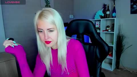 Snapshot of nastasya_cute chatting on October 2, 2025, 1:34 am Nastya online show from October 2, 2025, 1:34 am