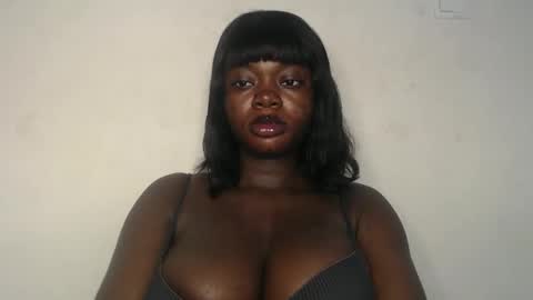 Snapshot of nastie_amanda chatting on October 6, 2025, 11:35 pm Amanda online show from October 6, 2025, 11:35 pm