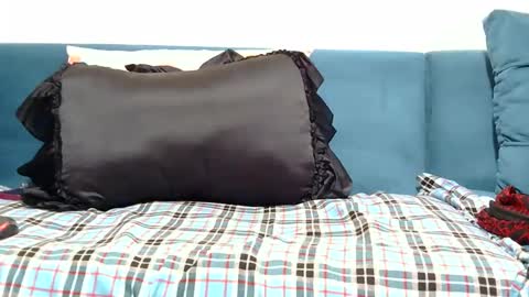 Snapshot of nastybella_1 chatting on November 24, 2025, 6:40 pm Bella online show from November 24, 2025, 6:40 pm