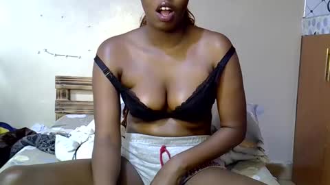 Snapshot of nastysassy_ chatting on September 13, 2025, 4:12 am Call me Sassy online show from September 13, 2025, 4:12 am