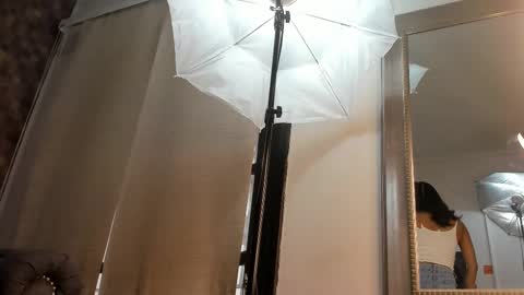 Snapshot of natalia_aguirre chatting on September 18, 2025, 12:07 pm Naty online show from September 18, 2025, 12:07 pm