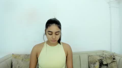 Snapshot of natalia_aguirre chatting on November 1, 2025, 12:18 pm Naty online show from November 1, 2025, 12:18 pm