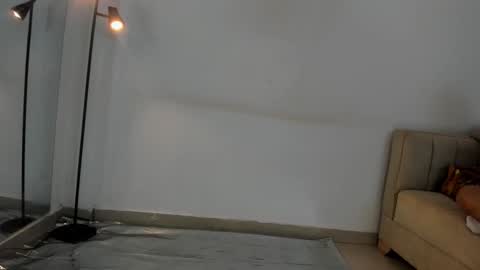 Snapshot of natalia_aguirre chatting on November 6, 2025, 12:28 pm Naty online show from November 6, 2025, 12:28 pm