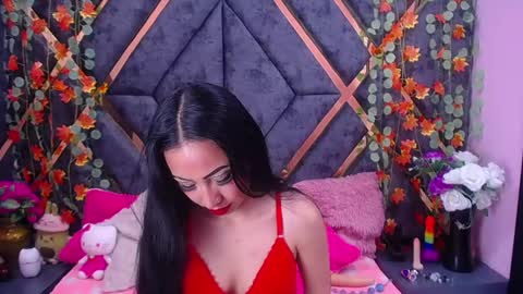 Snapshot of natalia_pinkk chatting on December 7, 2024, 12:13 pm natalia pinkk online show from December 7, 2024, 12:13 pm