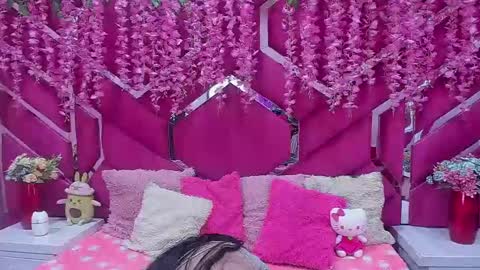 Snapshot of natalia_pinkk chatting on January 7, 2025, 8:31 pm natalia pinkk online show from January 7, 2025, 8:31 pm