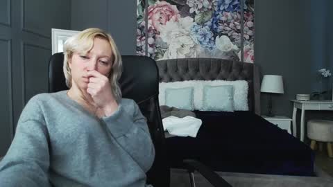 Natalie online show from December 5, 2024, 8:11 am