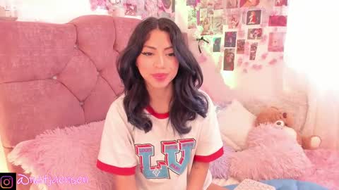       online show from February 12, 2025, 12:55 pm