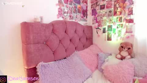       online show from February 14, 2025, 11:31 am