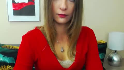 NatalieSexy online show from November 5, 2025, 7:30 am
